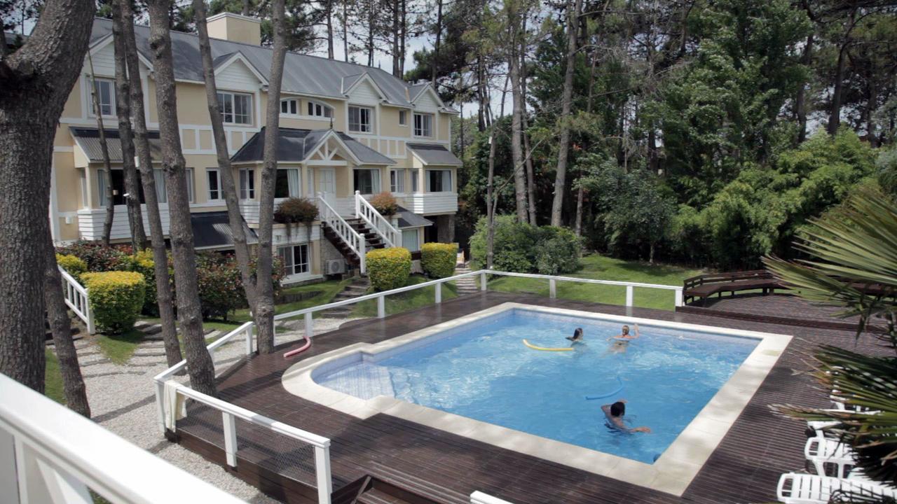 Miradores Del Bosque Apart & Spa Mar de Las Pampas Exteriör bild